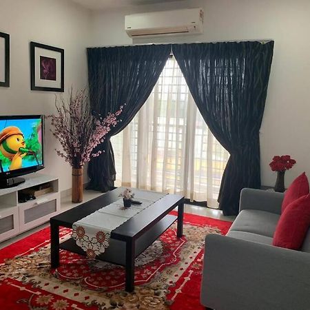 Homestay Shah Alam Luaran gambar